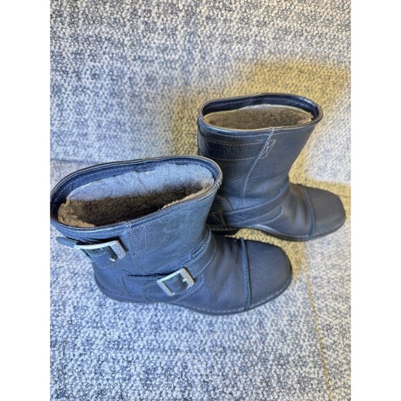 Vintage UGG Australia Black Leather Shearling-Lined Ankle Boots Men's Size 7 Wi - Picture 16 of 16